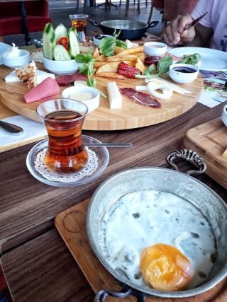 Sanat Cafe Dalyan Büyükçekmece