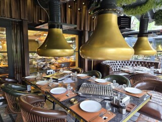 The Dubai Et VE Mangal
