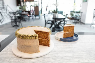 sue coffee bakery Avenue AVM 