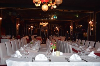 Kervansaray Restaurant Turkısh  Night Club