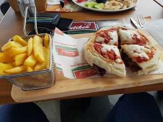 Butikek - incek