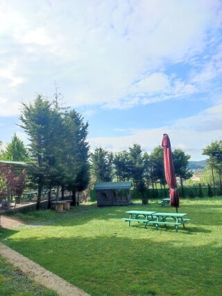 HERMES COUNTRY CLUB