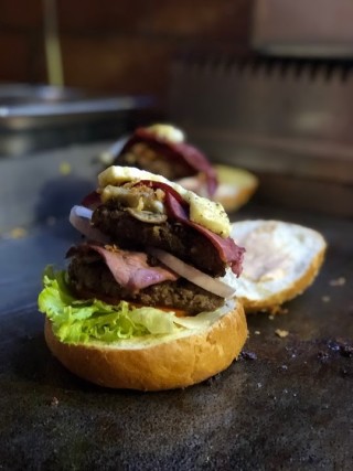 Burger Home Ziyapaşa