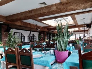Kanatçı Muhtar’ın Köyü Muhtar Halis Restaurant
