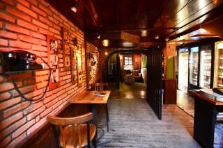 Simurg Cafe & Bar