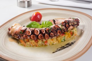 Lacivert Restaurant