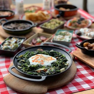 Nene Hatun Rakıcı