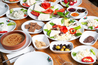 Etzade Et Mangal Restaurant ve Kahvaltı