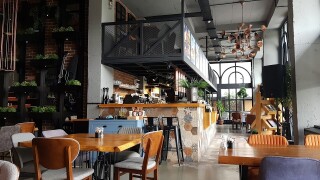 AVA Lounge