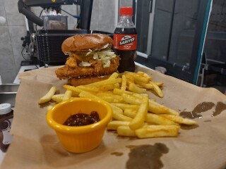 Yerinde Burger & Kajun