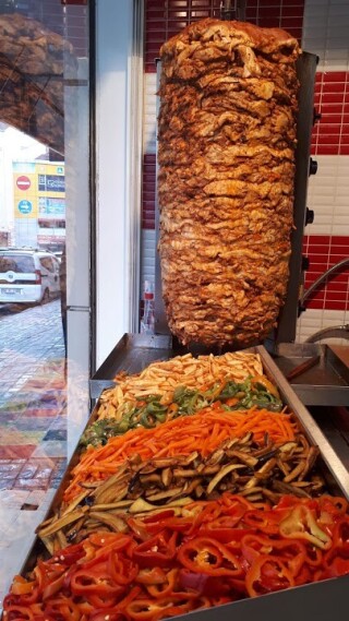 EHLİ DÖNER Anavutköy dönerci