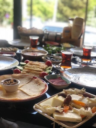 Mist Nargile Cafe Bistro