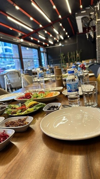 Kasr-ı Han Cağ Kebap