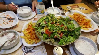 Yıldız Aspava Esat