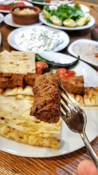 Kebapçı Adil Ziyapaşa