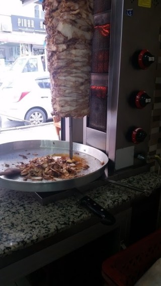 Atıştır