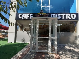 FREE BORN CAFE