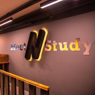 Meet N Study Kütüphane