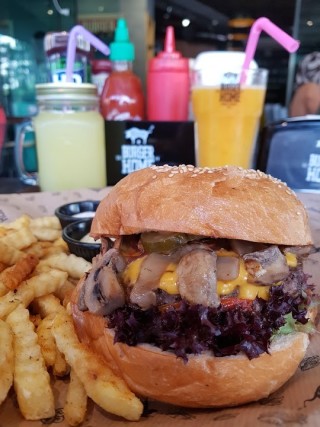 Burger Home TURGUT ÖZAL