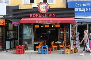 BÖREK FIRINI
