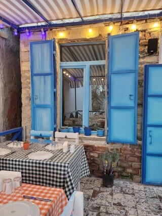 URLA MAVİ MEYHANE