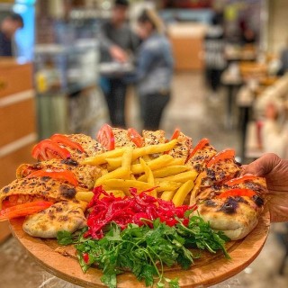Begendik döner Karşıyaka şubesi