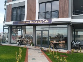 LittleShine Aile Çocuk Cafe