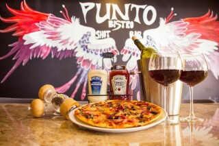 Punto Shot Bar Pizza