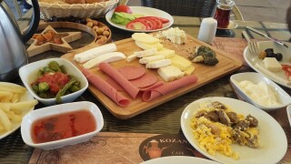 Kozana Cafe