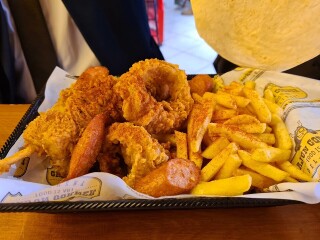 Cajun Corner Yıldız