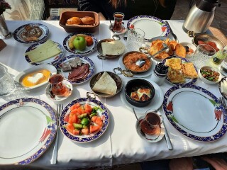 Ramazan Bingöl Et Lokantası