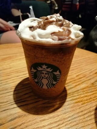 Starbucks Reserve Alsancak