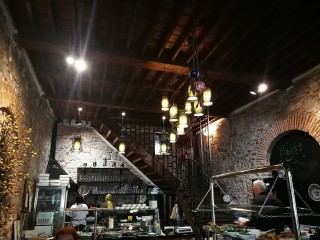 Ayşa Boşnak Börekçisi ve Ev Yemekleri