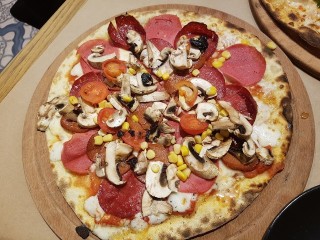 Pizza Locale - Alaçatı