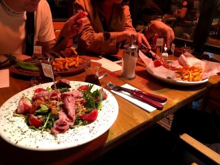MEZBAA Steak&Burger