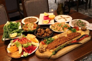Kasrı Kervan Kebap