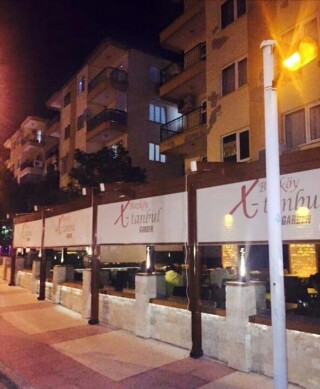 Xtanbul Cafe