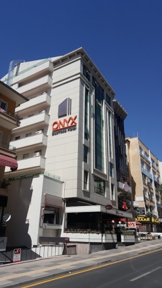 ONYX BUSİNESS HOTEL