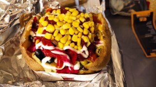 KONTEYNER SANDVİÇ HAMBURGER KUMPİR
