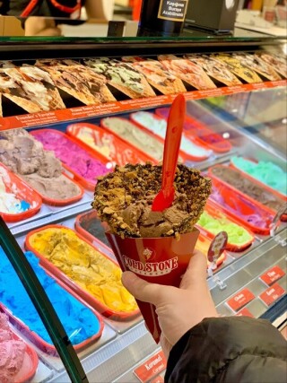 Cold Stone Creamery CAPİTOL AVM Üsküdar İSTANBUL