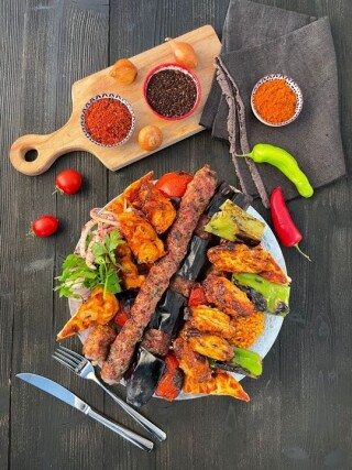 Hacı Bekir Sofrası Emek