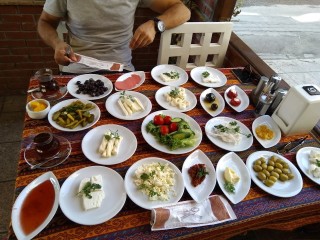 Bahanee Cafe & Restoran Cebeci