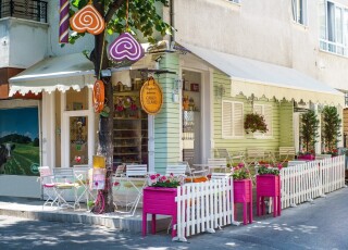 Büyükada Şekercisi Candy Island Cafe Patisserie