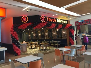 Tavuk Dünyası