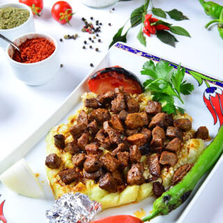 Ramazan Bingöl Et Lokantası