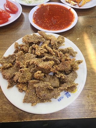 Edirne Akgünler Ciğercisi ve Ciğeri