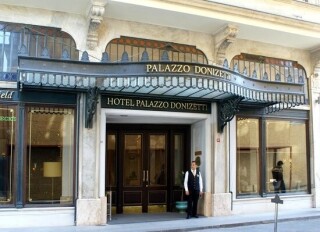Palazzo Donizetti Hotel