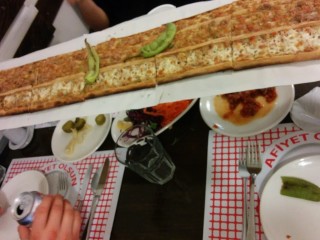 Betik Konyalı Etli Ekmek