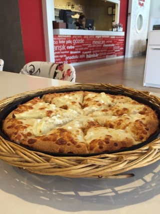 Tadım Pizza Çayyolu Park caddesi