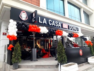 La Casa De Donut